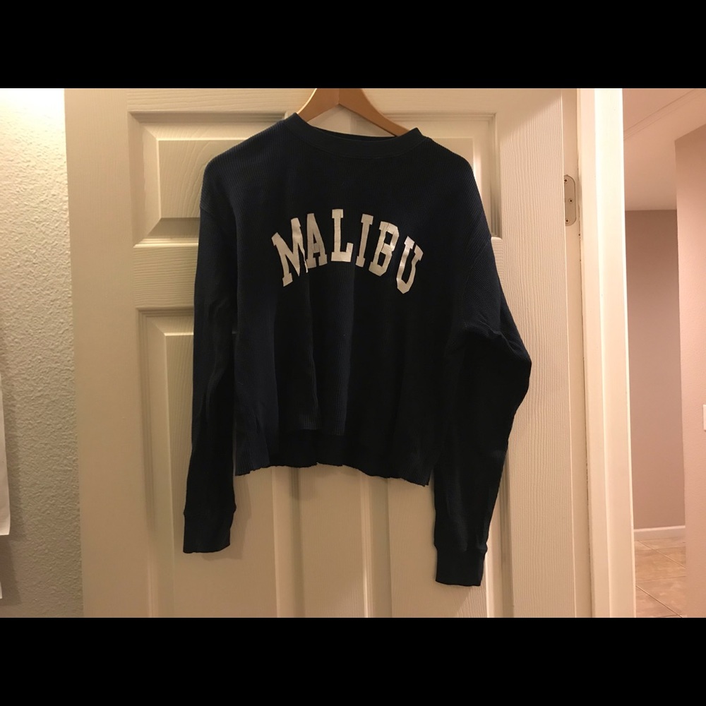 Brandy Melville Malibu Laila Thermal Top